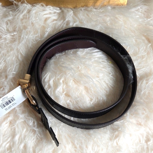 Coach NWTs Reversible Two Tone Belt - Picture 1 of 6